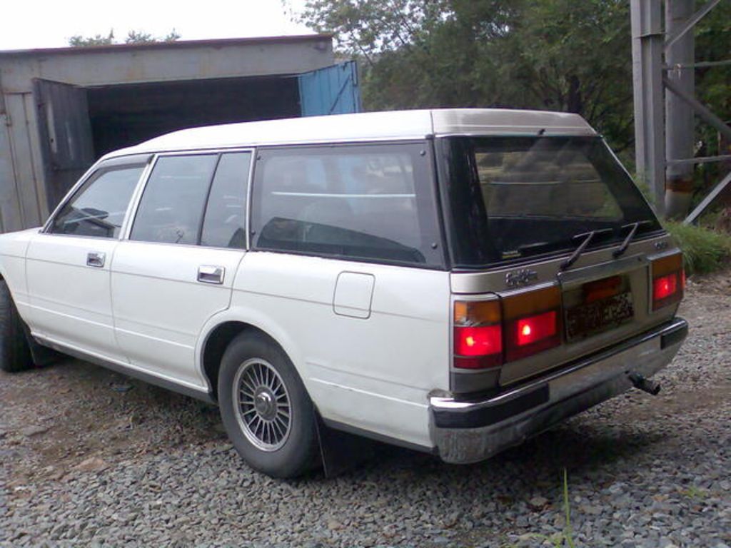 1989 Toyota Crown