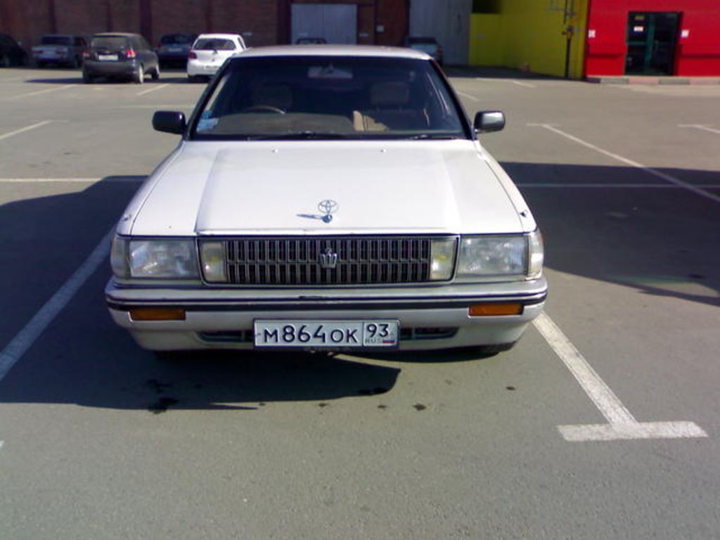 1989 Toyota Crown