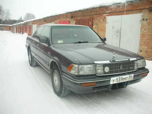 1989 Toyota Crown