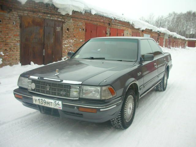 1989 Toyota Crown