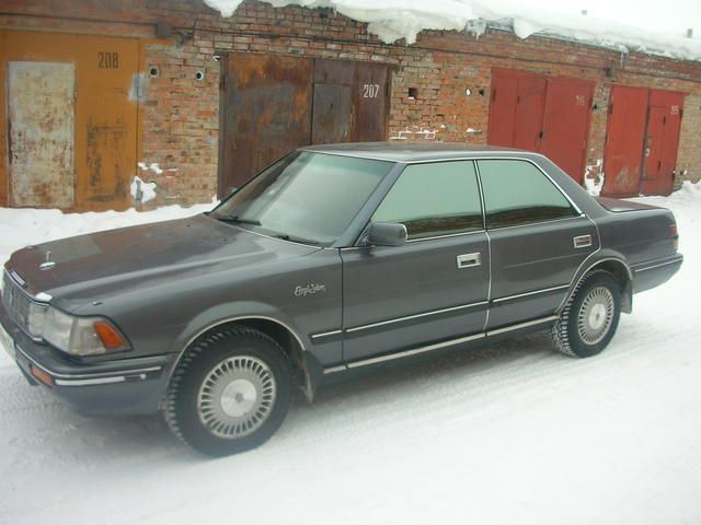 1989 Toyota Crown