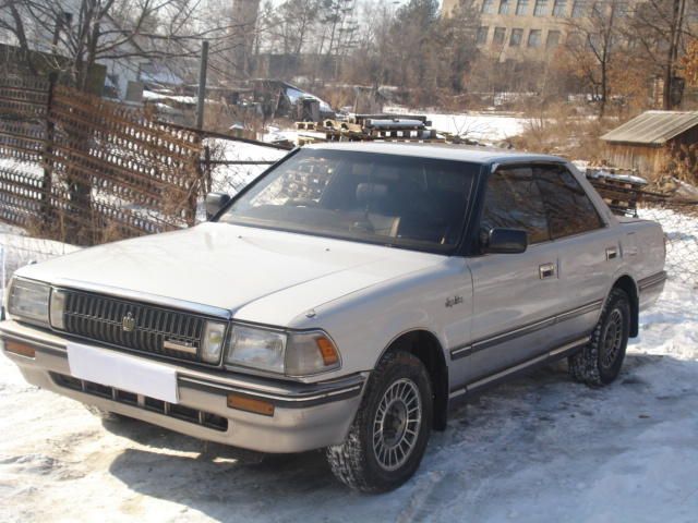 1989 Toyota Crown