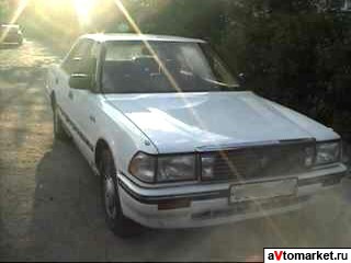 1989 Toyota Crown Pictures