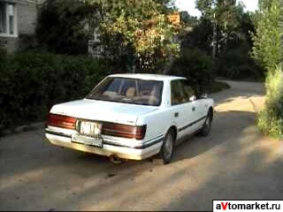 1989 Toyota Crown Photos