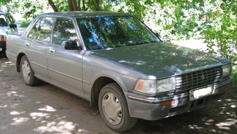 1990 Toyota Crown