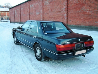 1990 Crown