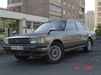 1990 Toyota Crown