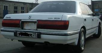 1990 Crown