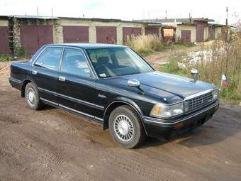 1990 Toyota Crown