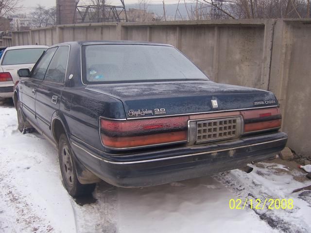1990 Toyota Crown