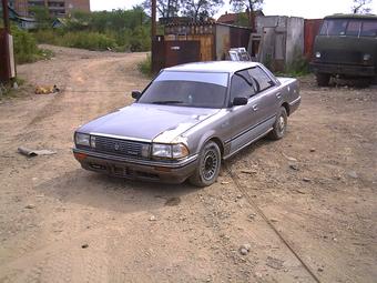 1990 Toyota Crown