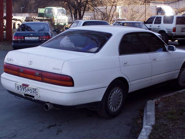 1992 Toyota Crown