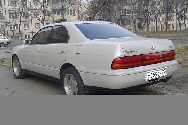 1992 Toyota Crown