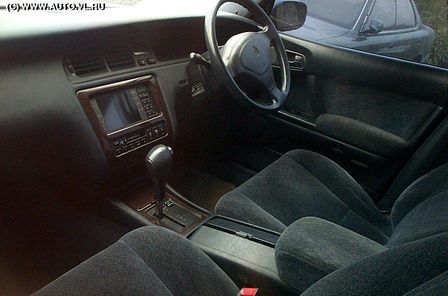 1992 Toyota Crown