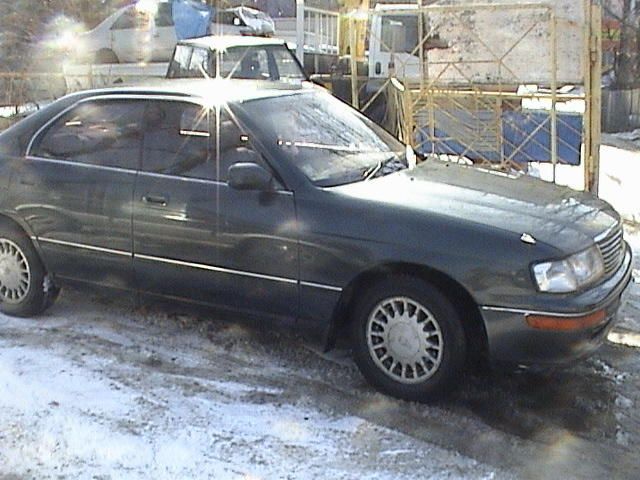 1992 Toyota Crown