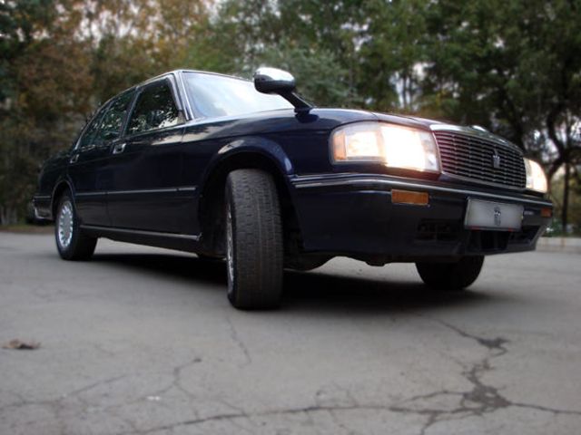 1992 Toyota Crown