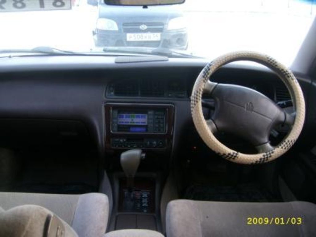 1993 Toyota Crown