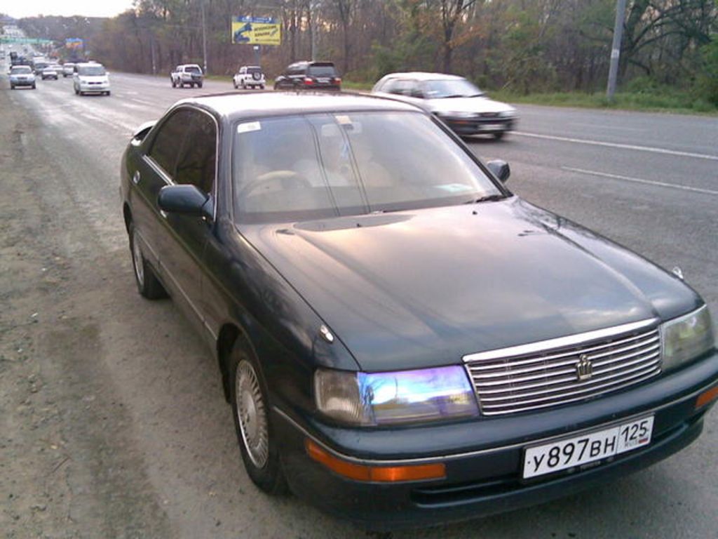 1993 Toyota Crown