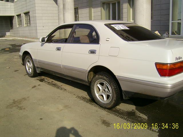 1994 Toyota Crown