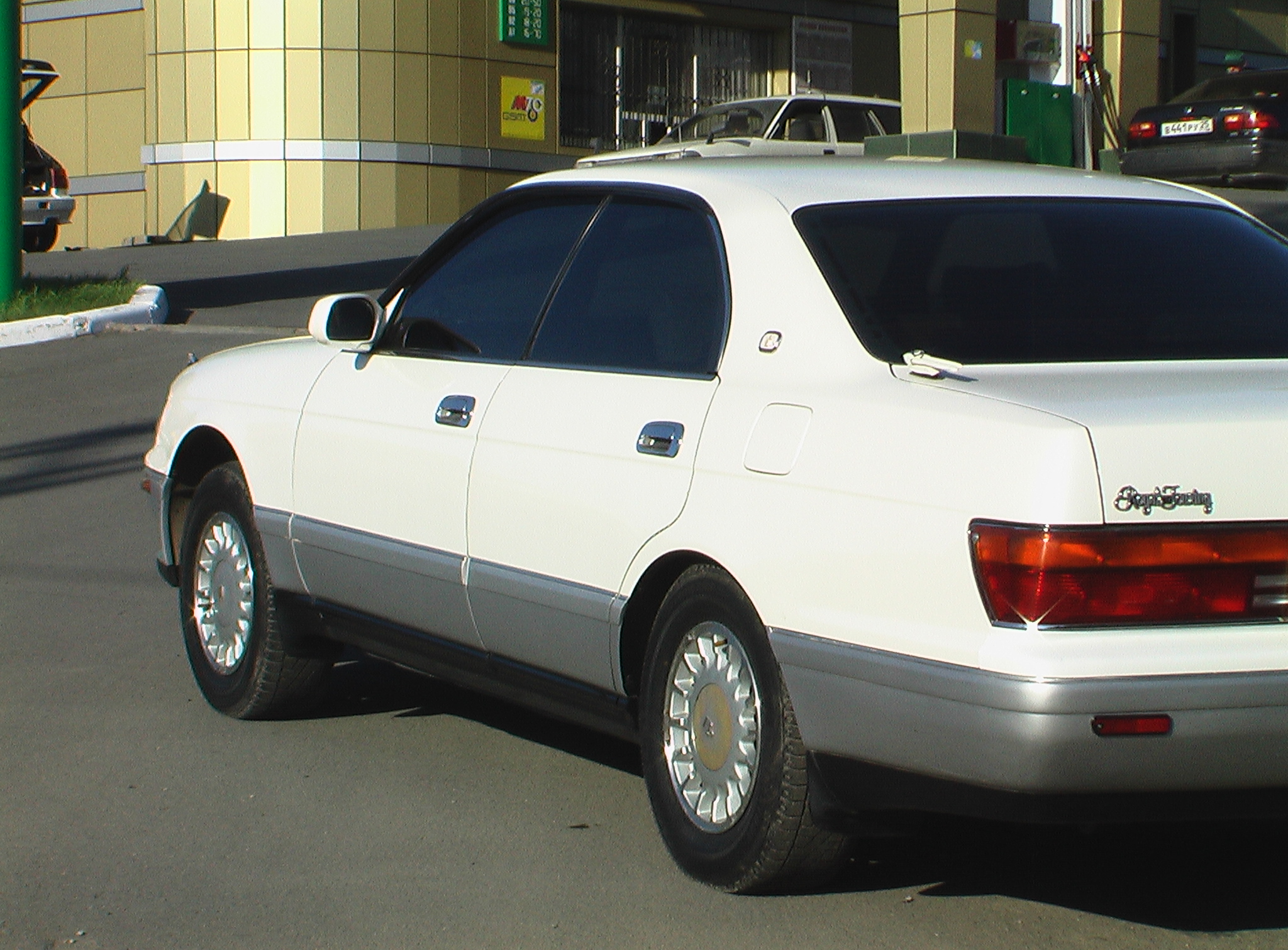 1995 Toyota Crown