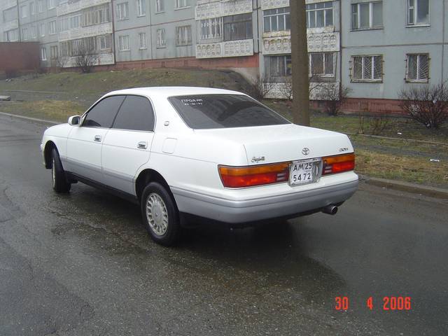 1995 Toyota Crown