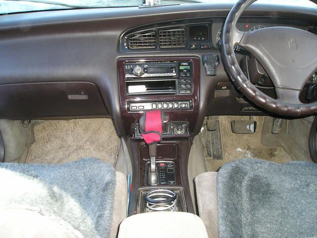 1995 Toyota Crown