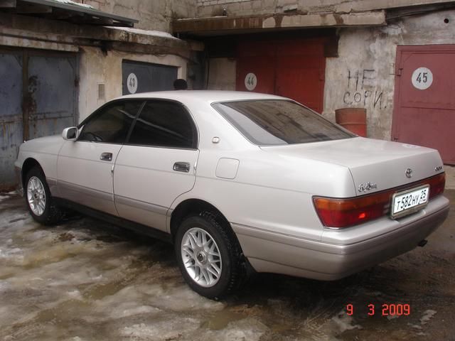 1995 Toyota Crown