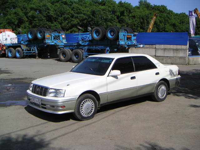 1996 Toyota Crown