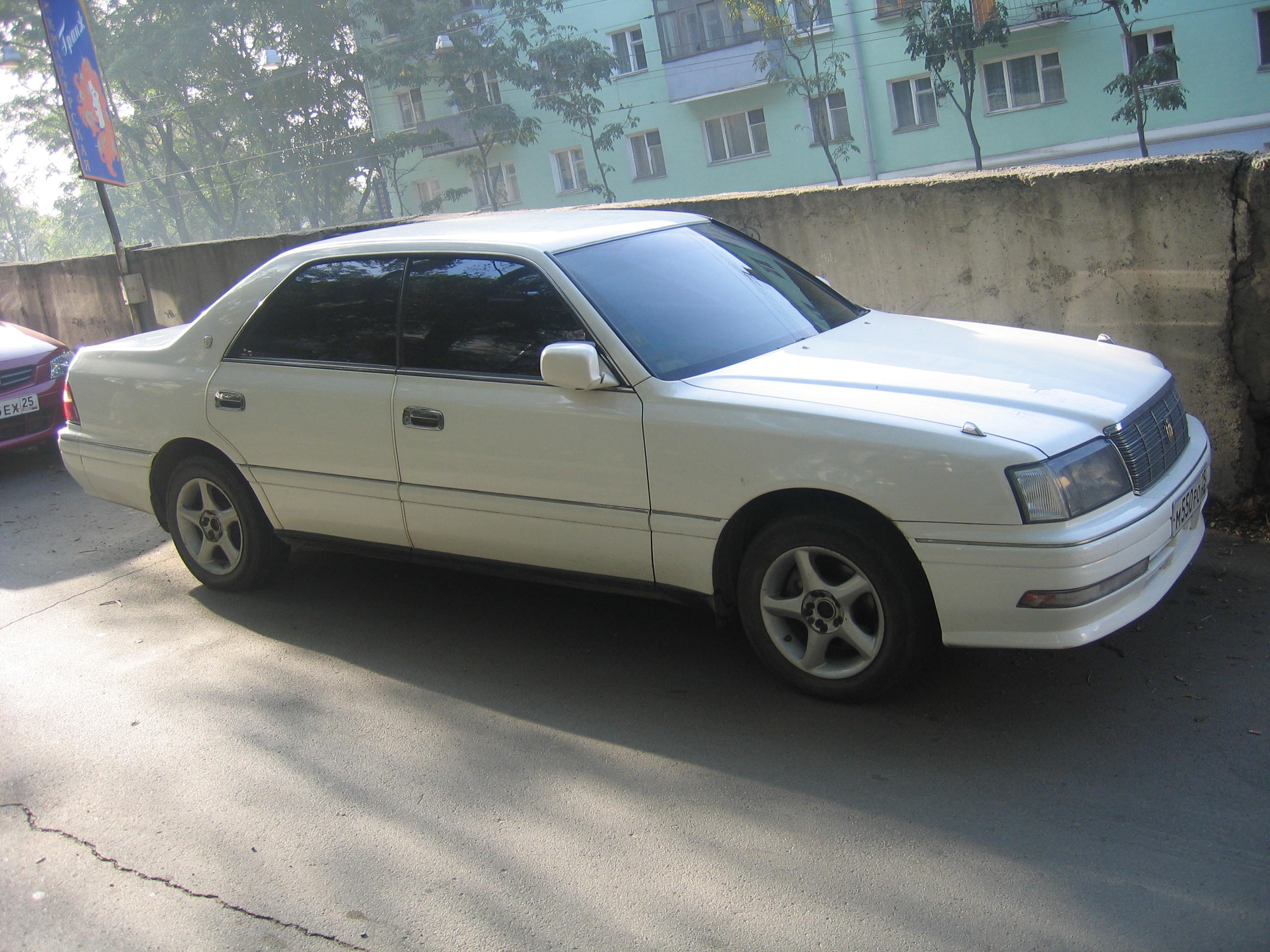 1996 Toyota Crown