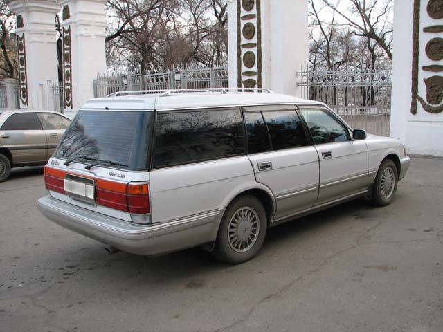 1996 Toyota Crown