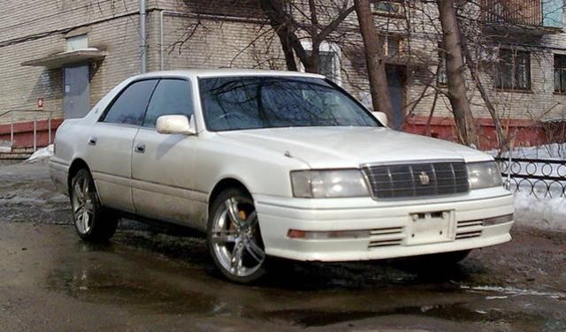 1996 Toyota Crown