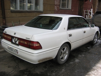 1997 Toyota Crown