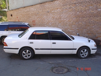 1997 Toyota Crown