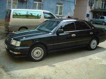 1997 Toyota Crown