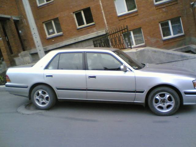 1997 Toyota Crown
