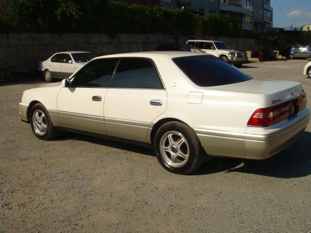 1997 Toyota Crown