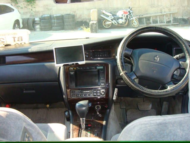 1997 Toyota Crown