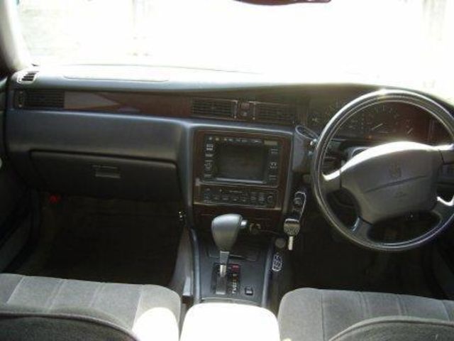 1997 Toyota Crown