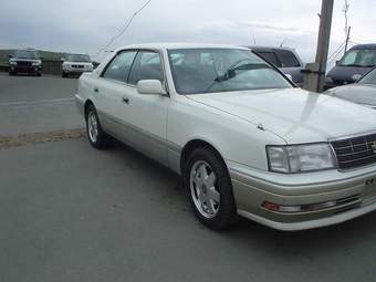 1997 Toyota Crown Pictures