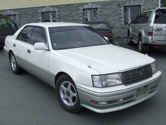 1997 Toyota Crown Pics