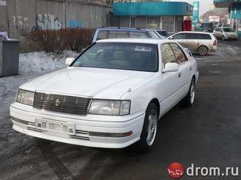 1997 Toyota Crown Pictures