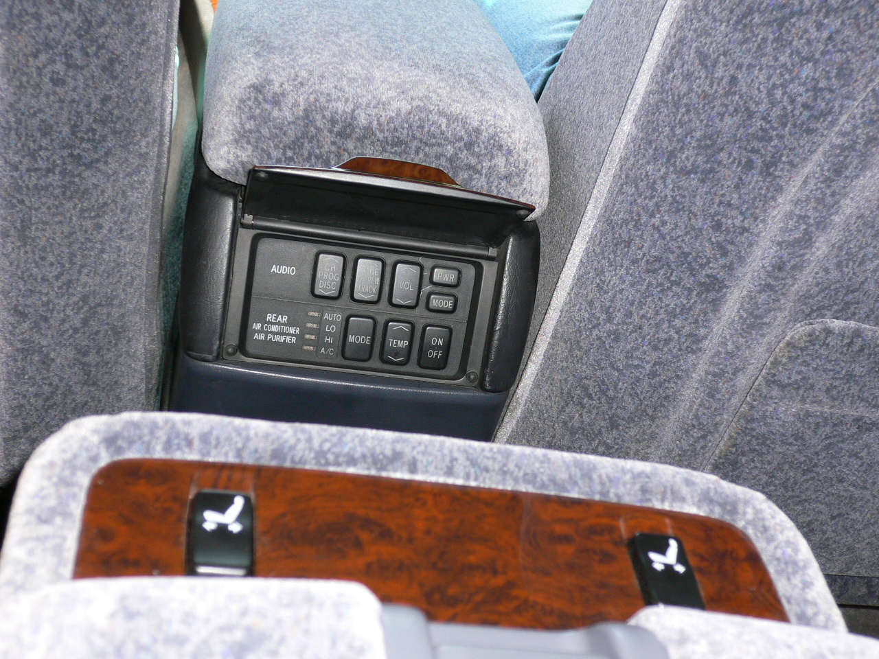 1998 Toyota Crown