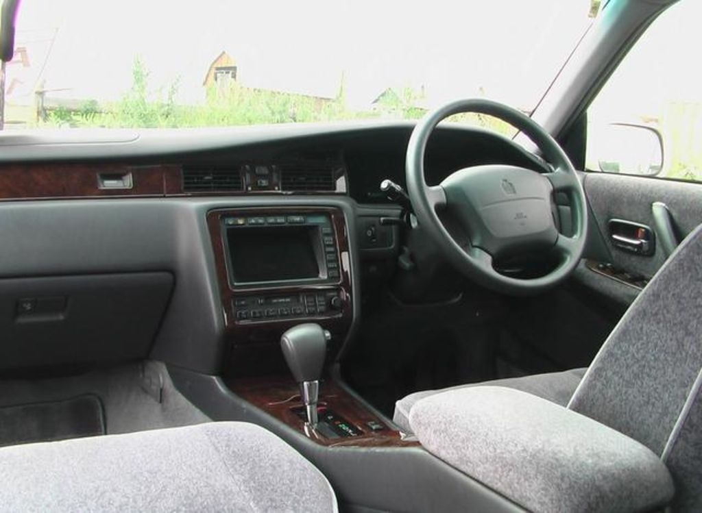 1998 Toyota Crown