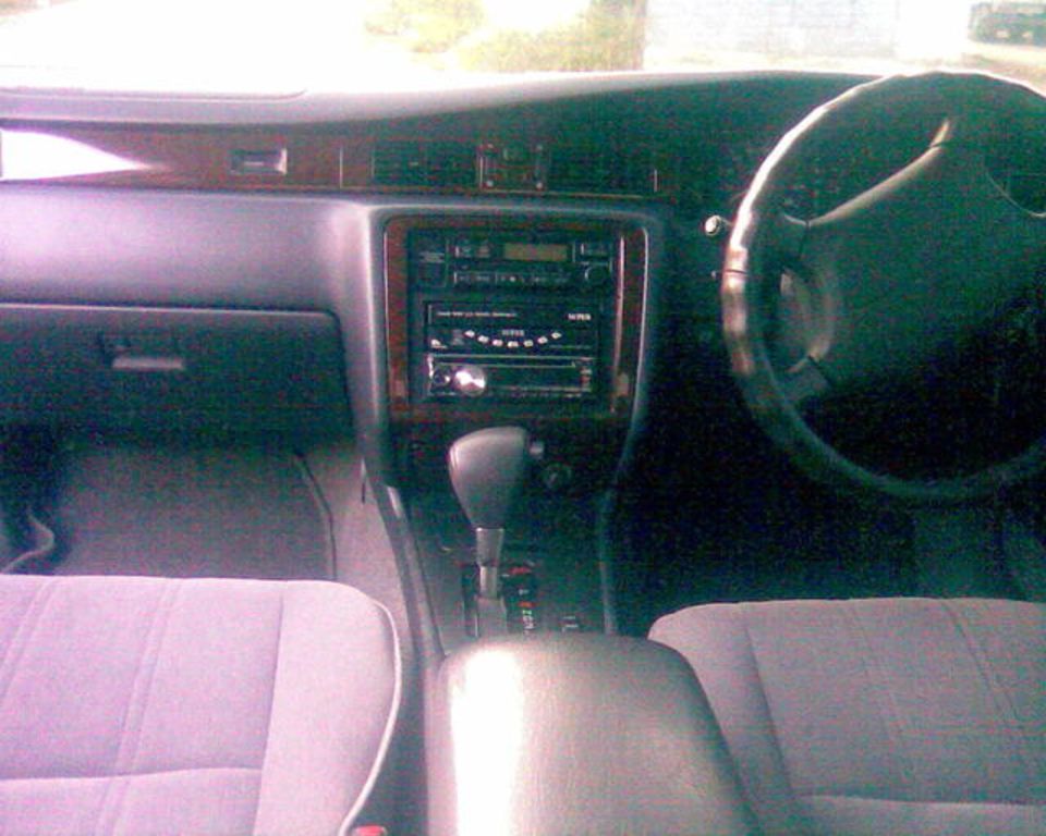 1998 Toyota Crown