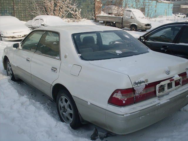 1998 Toyota Crown