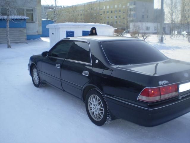 1998 Toyota Crown