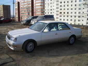 1999 Toyota Crown