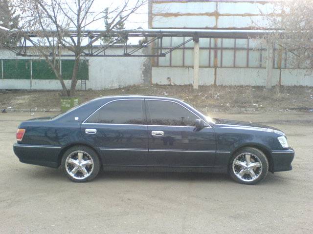 1999 Toyota Crown