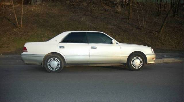 1999 Toyota Crown