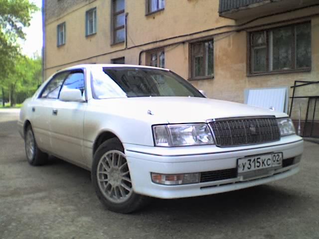 1999 Toyota Crown